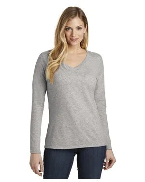 District DT6201 Women's Very Important Tee Long Sleeve V-Neck